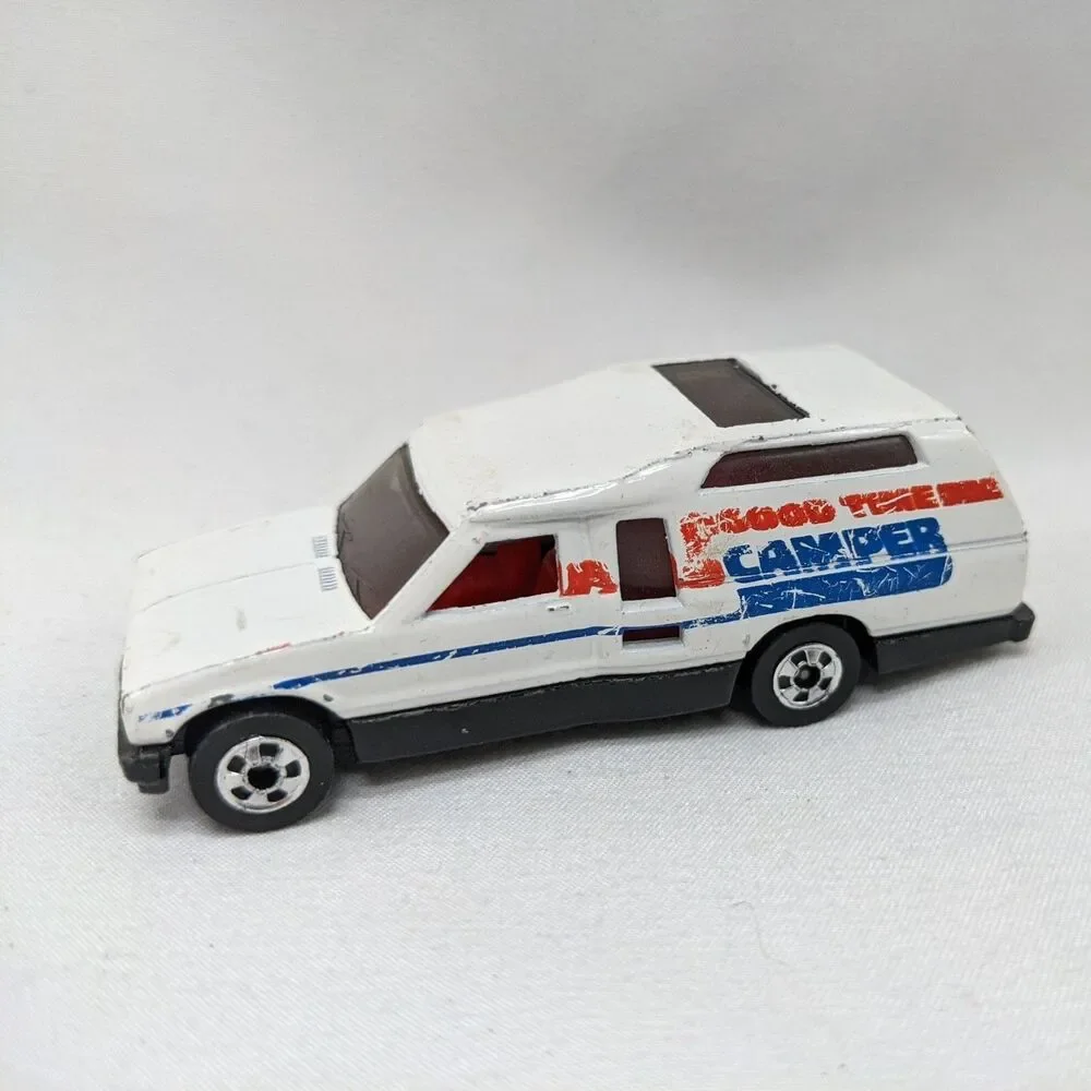 Hot Wheels Minitrek Good Time Camper Diecast RV